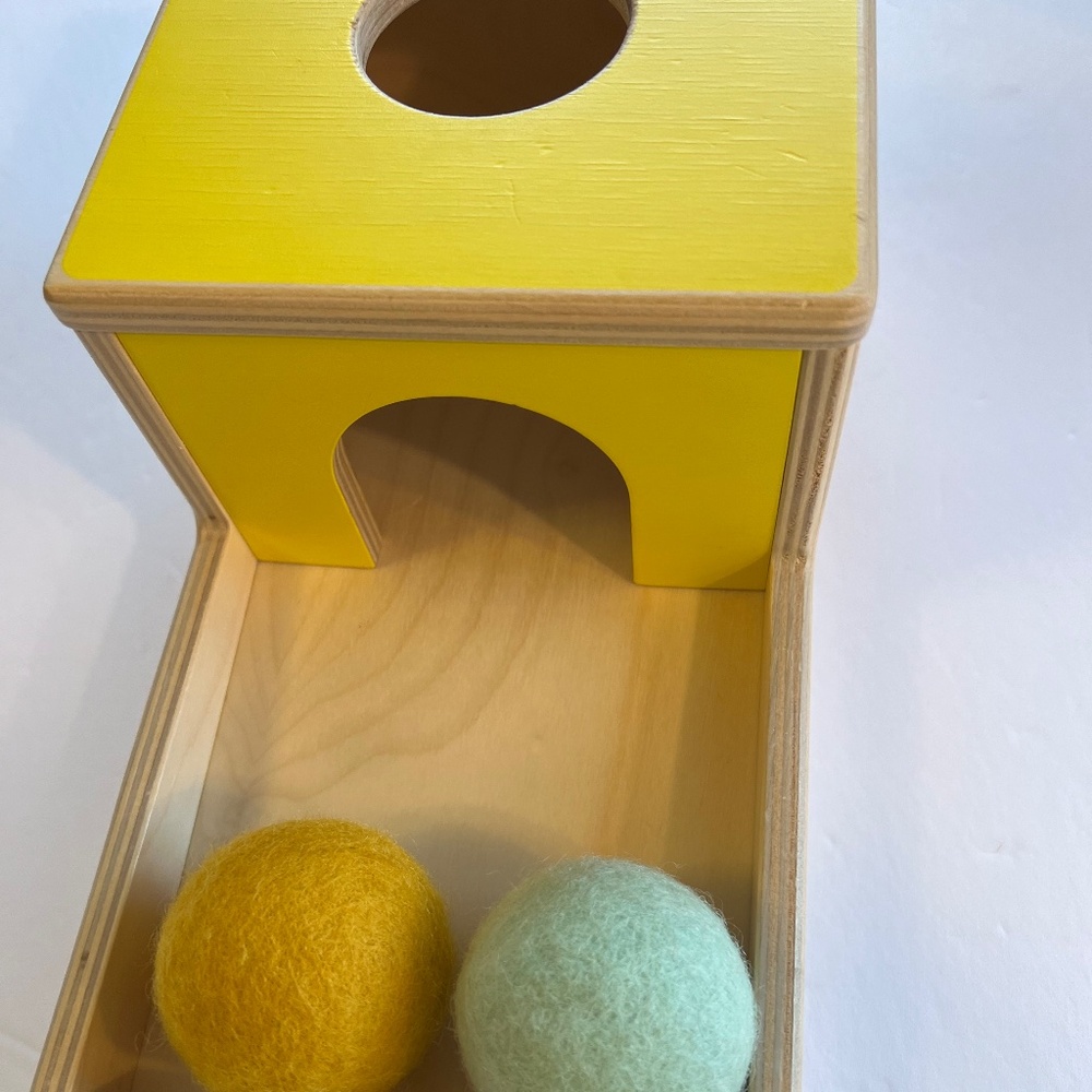 LOVEVERY Ball Drop Box Wooden includes 2 felt balls